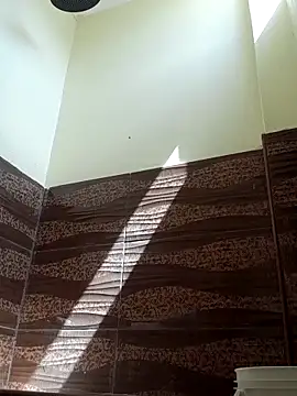 GinaLaFenix online show from 04/22/26, 03:57