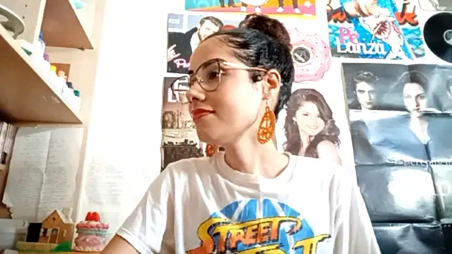 KaylaRise online show from 03/26/26, 05:18