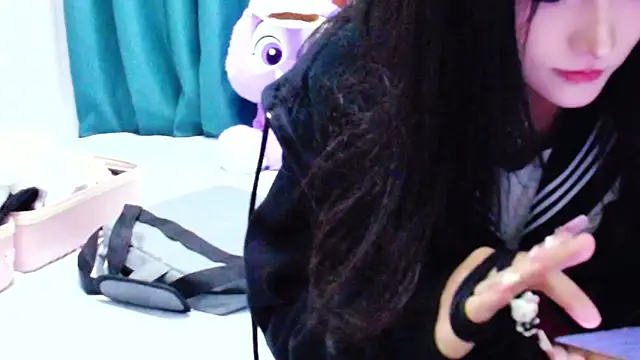 girllong520 online show from 04/01/26, 07:20