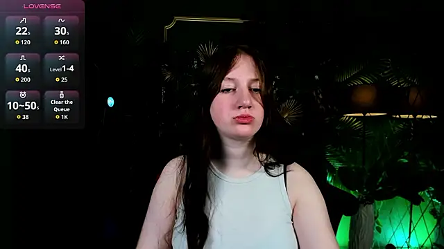 Snapshot of Elisabeth_Binder chatting on 03/26/26, 03:45 Elisabeth Binder online show from 03/26/26, 03:45