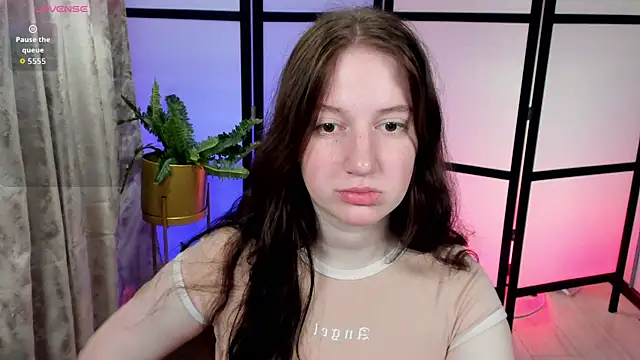 Snapshot of Elisabeth_Binder chatting on 04/09/26, 03:39 Elisabeth Binder online show from 04/09/26, 03:39