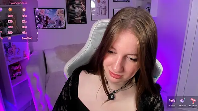 Snapshot of Elisabeth_Binder chatting on 06/29/26, 03:24 Elisabeth Binder online show from 06/29/26, 03:24