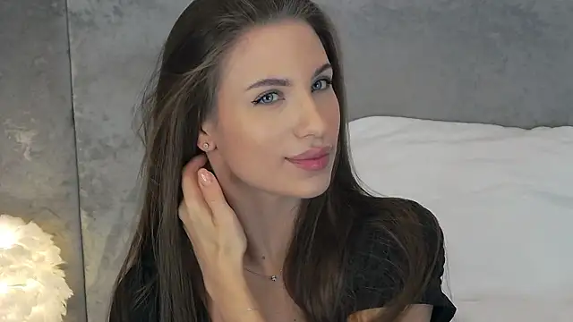 Snapshot of Lana_Drake chatting on 05/12/26, 05:15 Lana Drake online show from 05/12/26, 05:15