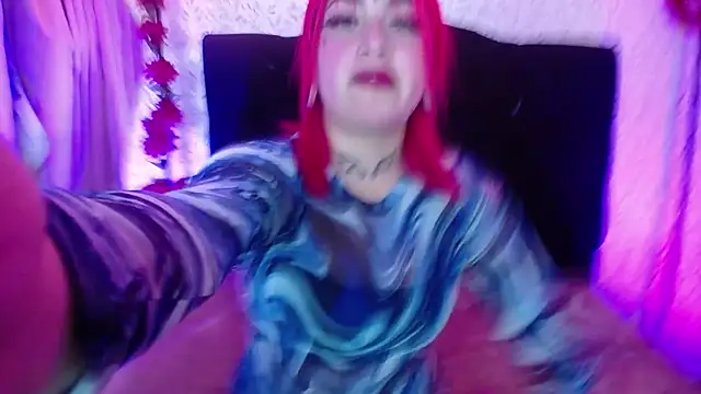 Edelyn ink online show from 04/20/26, 08:21