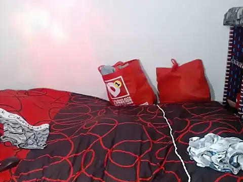 SexyboyHot2000 online show from 04/21/26, 03:57