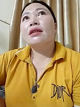 Lily Daisy online show from 03/30/26, 11:17