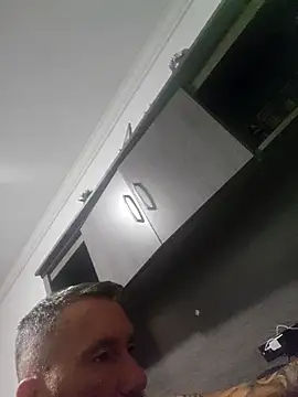 Cutecamboy4you online show from 04/20/26, 04:21