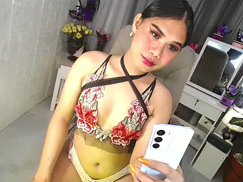 Yourgorgeousmarge online show from 05/14/26, 01:45