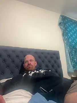 whitelioncody online show from 04/15/26, 09:37