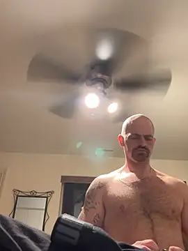 whitelioncody online show from 04/25/26, 05:54