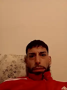 Snapshot of RubenBoss9769 chatting on 03/24/26, 07:52 RubenBoss9769 online show from 03/24/26, 07:52