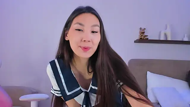 LexieLee online show from 05/04/26, 10:11