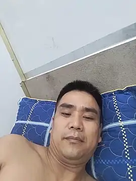 Snapshot of Tinh_love chatting on 06/20/26, 02:42 Tinh love online show from 06/20/26, 02:42