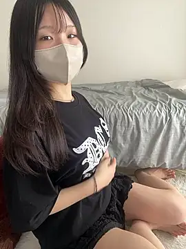 momo chi o0 online show from 04/26/26, 05:05