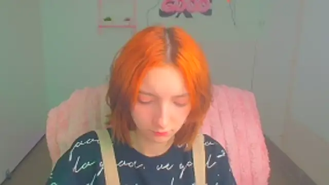 Butterfly Milly online show from 04/13/26, 11:48