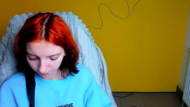 Butterfly Milly online show from 05/12/26, 06:32