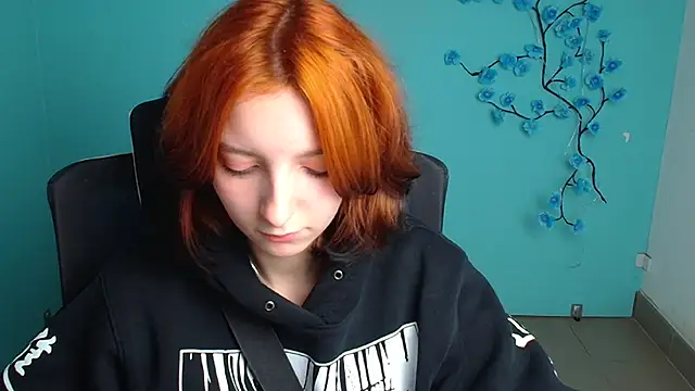 Butterfly Milly online show from 05/13/26, 11:40