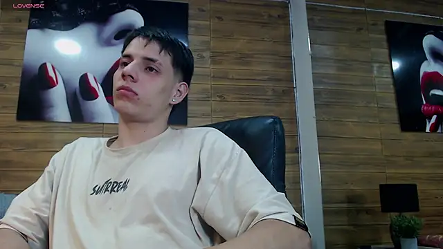 RoaSexi25 online show from 03/25/26, 03:01