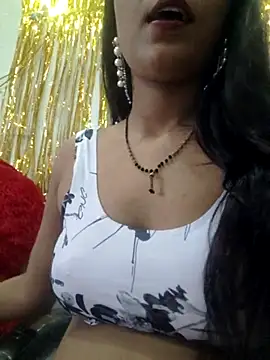 Snapshot of khushi_ji00 chatting on 06/30/26, 05:19 khushi ji00 online show from 06/30/26, 05:19