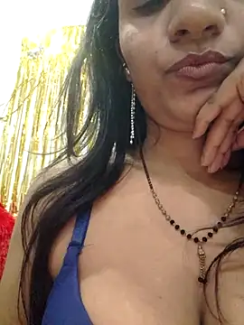 Snapshot of khushi_ji00 chatting on 06/30/26, 05:36 khushi ji00 online show from 06/30/26, 05:36
