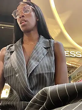 Lysii online show from 04/23/26, 08:22