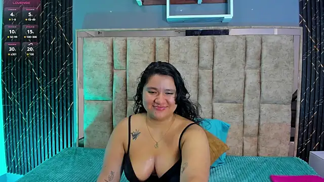 Snapshot of natasha_adam21 chatting on 06/17/26, 02:58 natasha adam21 online show from 06/17/26, 02:58