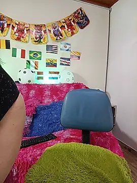 Snapshot of Miss_Pecados chatting on 06/19/26, 08:23 Miss Pecados online show from 06/19/26, 08:23