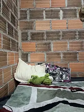 sexipareja12 online show from 06/12/26, 11:03