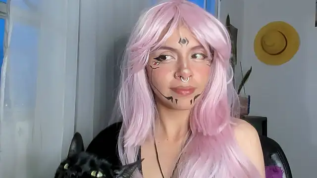 Nyxara- online show from 04/19/26, 11:18