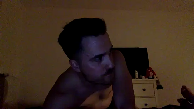 AlphaTRkings online show from 03/25/26, 02:50