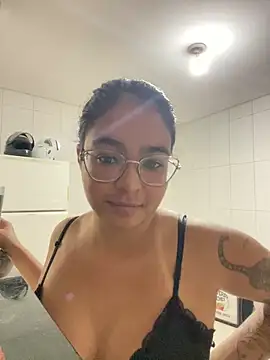 lumin9002 online show from 06/22/26, 05:59