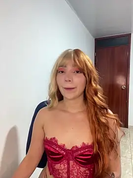 Snapshot of Catalina_bel chatting on 04/01/26, 04:35 Catalina bel online show from 04/01/26, 04:35