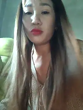 xinhxinh-cute online show from 04/29/26, 12:37