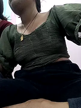 Hot   Amrita    online show from 03/27/26, 08:26