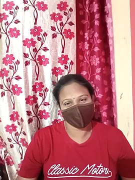 Snapshot of Latha_lovely chatting on 04/01/26, 08:59 Latha lovely online show from 04/01/26, 08:59