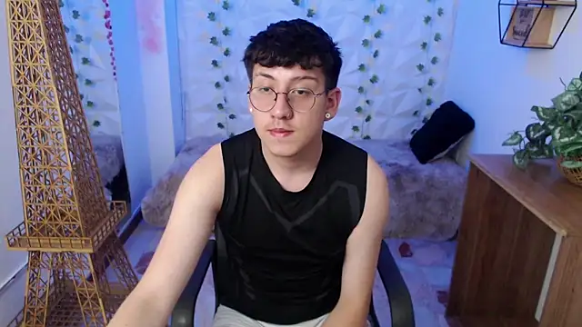 Evan Connell online show from 03/28/26, 08:08