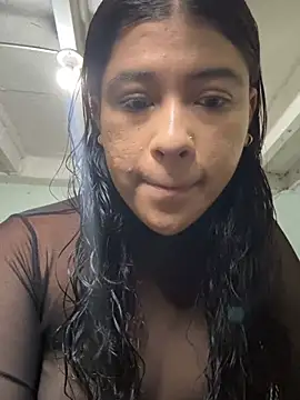 Snapshot of IvyRousex chatting on 04/06/26, 09:27 IvyRousex online show from 04/06/26, 09:27