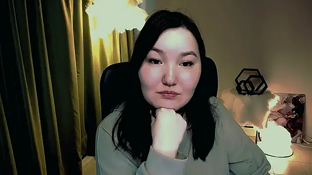 CamilaMartiez online show from 04/23/26, 12:51