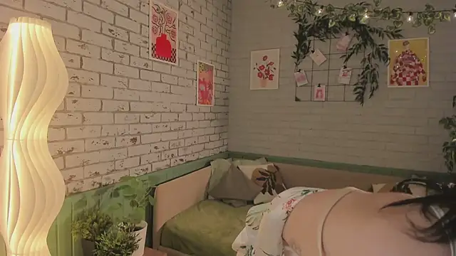 miraiakik online show from 03/29/26, 02:39