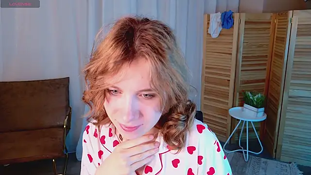 Snapshot of miraiakik chatting on 06/20/26, 06:27 miraiakik online show from 06/20/26, 06:27