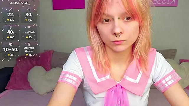 PerryKitty online show from 04/21/26, 07:28