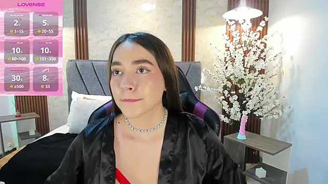 Snapshot of Anissa_m_ chatting on 04/16/26, 07:03 Anissa m online show from 04/16/26, 07:03