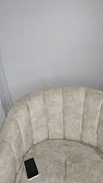 Snapshot of Saraa_M chatting on 06/05/26, 02:01 Saraa M online show from 06/05/26, 02:01