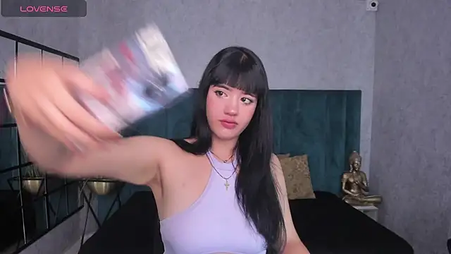 Antoniajblair online show from 04/15/26, 11:28