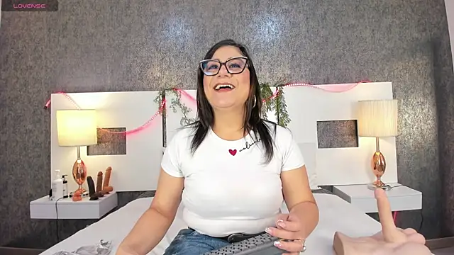 anna  lu online show from 04/30/26, 01:06