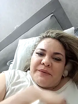 Snapshot of Natashablade__ chatting on 04/10/26, 11:53 Natashablade online show from 04/10/26, 11:53