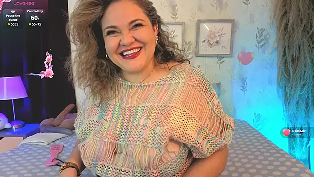 Snapshot of Natashablade__ chatting on 06/01/26, 05:36 Natashablade online show from 06/01/26, 05:36