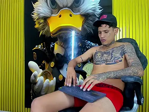 Winsord Bigcock online show from 04/04/26, 08:28