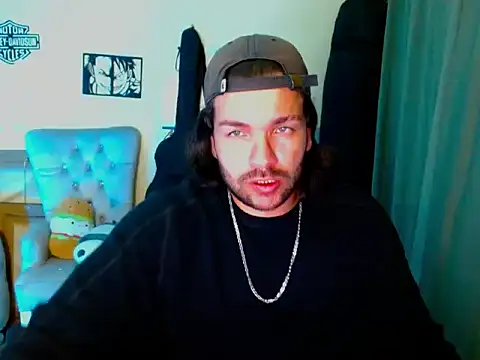 Snapshot of matt_smith chatting on 07/23/26, 04:32 matt smith online show from 07/23/26, 04:32