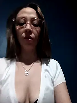 nickyone90 online show from 04/13/26, 06:24